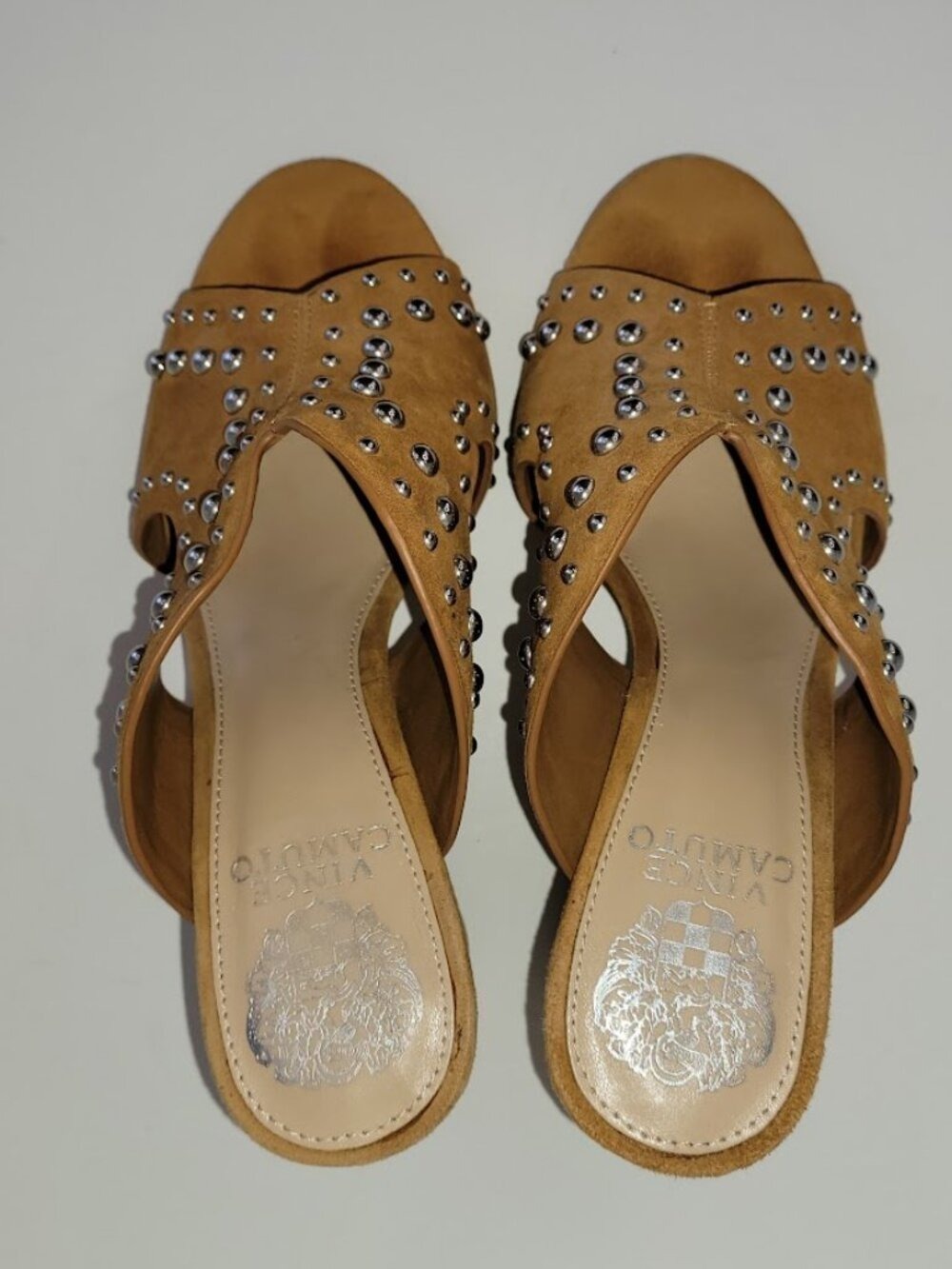 Vince Camuto Mule Sandal Chunky Heel Tan Suede W/Studded Accent Women’s Size 6.5 - Picture 3 of 11